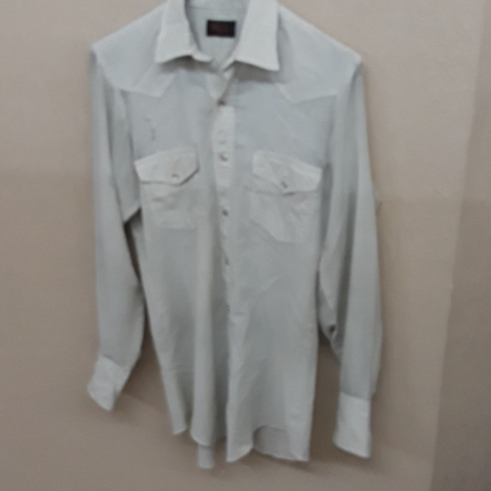 TemTex. Size M long sleeve shirt